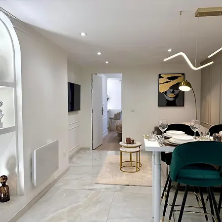 Apartament La Spacieuse - Avec Balcon - Coeur De *