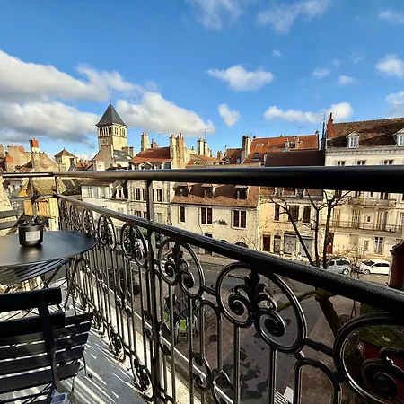 La Spacieuse - Avec Balcon - Coeur De Dijon